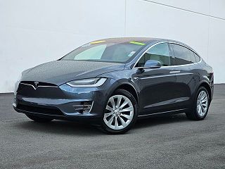 2019 Tesla Model X Long Range VIN: 5YJXCBE21KF211627
