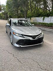 2019 Toyota Camry LE 4T1B11HK0KU809118 in Doral, FL