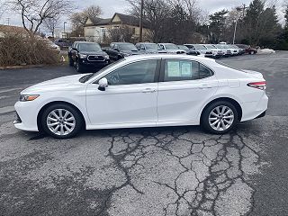 2019 Toyota Camry LE 4T1B11HKXKU752880 in State College, PA 7