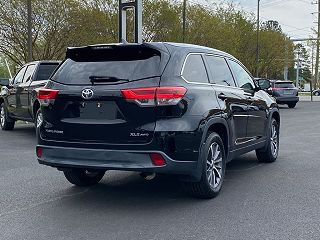 2019 Toyota Highlander XLE 5TDJZRFH5KS594886 in Ashland, VA 4