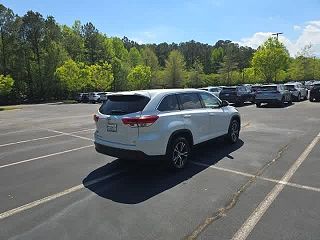 2019 Toyota Highlander LE 5TDBZRFH7KS977345 in Chesapeake, VA 5