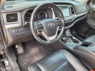 2019 Toyota Highlander XLE 5TDKZRFH1KS336949 in Chula Vista, CA 9