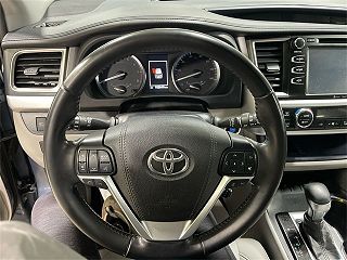 2019 Toyota Highlander XLE 5TDJZRFH3KS986023 in Minot, ND 14