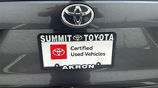 2019 Toyota RAV4 LE JTMK1RFVXKJ008620 in Akron, OH 9