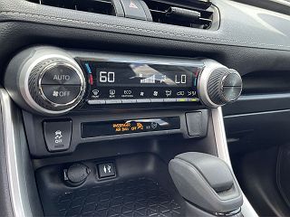 2019 Toyota RAV4 XLE JTMP1RFV1KJ024274 in Forsyth, GA 20