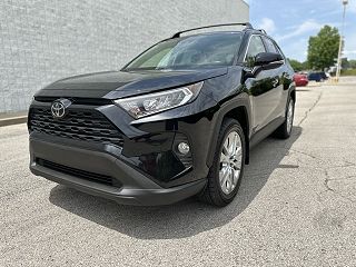 2019 Toyota RAV4 XLE JTMA1RFV5KD030115 in Georgetown, KY 8