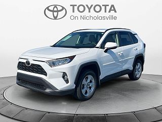 2019 Toyota RAV4 XLE JTMP1RFV0KD024037 in Nicholasville, KY 1