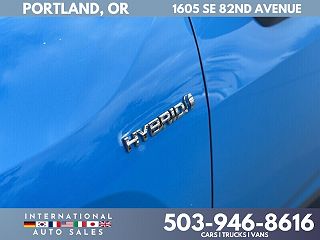 2019 Toyota RAV4 XLE JTMRWRFV4KD036718 in Portland, OR 13