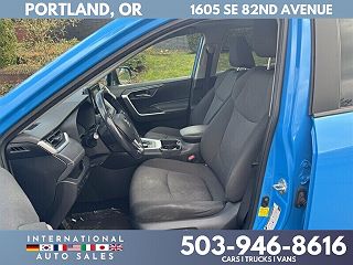 2019 Toyota RAV4 XLE JTMRWRFV4KD036718 in Portland, OR 2