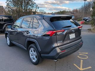 2019 Toyota RAV4 XLE 2T3P1RFV6KW045221 in Watertown, CT 3