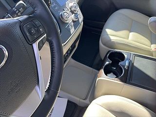 2019 Toyota Sienna XLE 5TDYZ3DC1KS013449 in Texarkana, TX 11