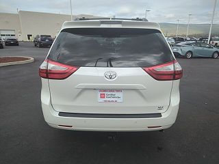 2019 Toyota Sienna XLE 5TDDZ3DC1KS227811 in The Dalles, OR 4