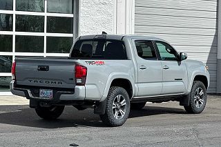 2019 Toyota Tacoma TRD Sport 3TMCZ5AN0KM257377 in Eugene, OR 4