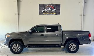 2019 Toyota Tacoma  3TMCZ5AN0KM223360 in Lakemoor, IL 1