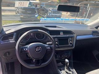2019 Volkswagen Tiguan S 3VV1B7AXXKM151044 in Lutz, FL 10