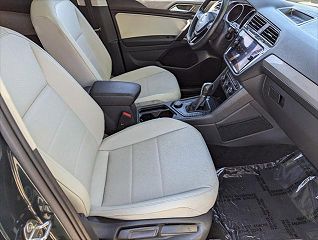 2019 Volkswagen Tiguan  3VV2B7AX8KM164699 in Tempe, AZ 9