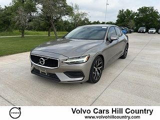 2019 Volvo S60 T5 Momentum 7JR102FK2KG002532 in Austin, TX