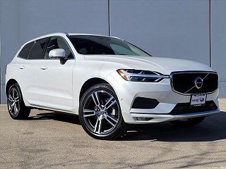 2019 Volvo XC60 T5 Momentum LYV102RK7KB336674 in Forest Park, IL 1