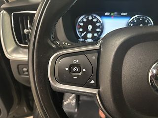 2019 Volvo XC60 T6 Momentum LYVA22RK1KB219148 in Janesville, WI 28