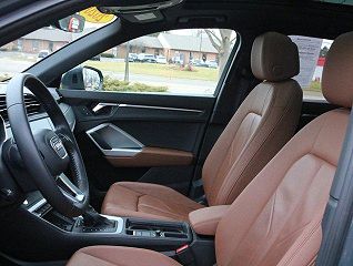 2020 Audi Q3 Premium Plus WA1BECF35L1114050 in Lansing, MI 14