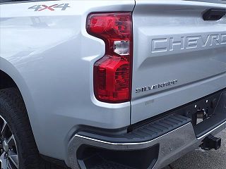 2020 Chevrolet Silverado 1500 LT 3GCPYDEK5LG141574 in Wayne, MI 19