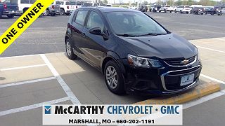 2020 Chevrolet Sonic LT 1G1JG6SB6L4120487 in Marshall, MO 1