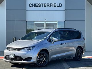 2020 Chrysler Pacifica Launch Edition 2C4RC3BG7LR263817 in Chesterfield, MO