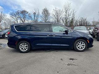 2020 Chrysler Pacifica Touring 2C4RC1FG0LR136745 in Highland Park, MI 10