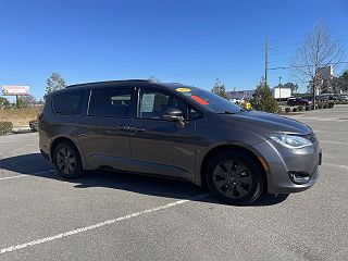 2020 Chrysler Pacifica Limited 2C4RC1N71LR190363 in Myrtle Beach, SC 3