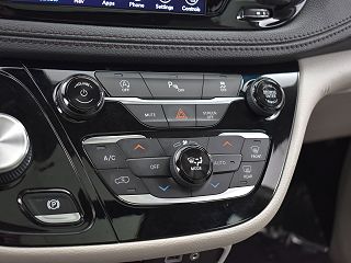 2020 Chrysler Pacifica Limited 2C4RC1GG6LR279729 in Streamwood, IL 26
