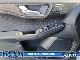 2020 Ford Escape Titanium 1FMCU9J91LUB08414 in Harrisburg, PA 12