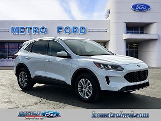 2020 Ford Escape SE 1FMCU9G66LUC17125 in Independence, MO 1