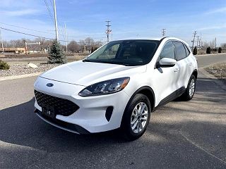 2020 Ford Escape SE 1FMCU9G66LUC40114 in Osseo, MN 1