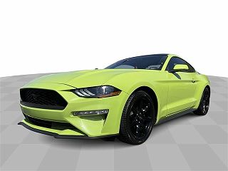 2020 Ford Mustang  VIN: 1FA6P8THXL5123923
