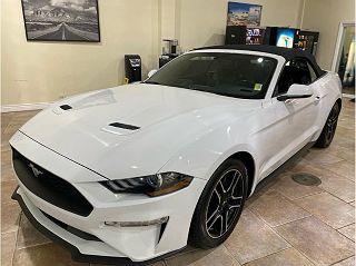 2020 Ford Mustang  VIN: 1FATP8UH0L5136584