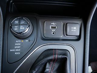 2020 Jeep Cherokee Trailhawk 1C4PJMBX6LD563273 in Inver Grove Heights, MN 29
