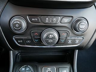 2020 Jeep Cherokee Trailhawk 1C4PJMBX6LD563273 in Inver Grove Heights, MN 30