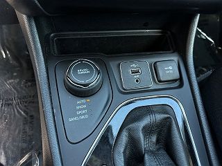 2020 Jeep Cherokee Limited Edition 1C4PJMDX8LD586616 in Suitland, MD 30