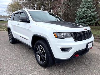 2020 Jeep Grand Cherokee Trailhawk 1C4RJFLG1LC289201 in Osseo, MN 3