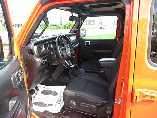 2020 Jeep Wrangler Sport 1C4HJXDN3LW285194 in Martinsburg, WV 6