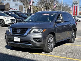 2020 Nissan Pathfinder S 5N1DR2AM8LC646180 in Huntington Station, NY 1