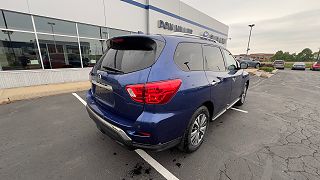 2020 Nissan Pathfinder S 5N1DR2AN4LC583832 in Madison, WI 3