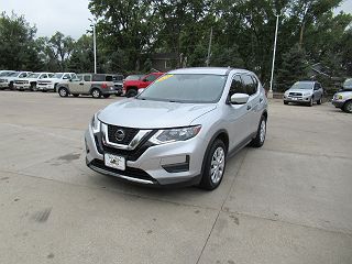 2020 Nissan Rogue S 5N1AT2MT1LC799880 in Des Moines, IA 1