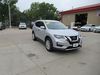 2020 Nissan Rogue S 5N1AT2MT1LC799880 in Des Moines, IA 3