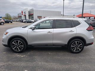 2020 Nissan Rogue SL 5N1AT2MV7LC804887 in Dubuque, IA 4