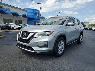 2020 Nissan Rogue S 5N1AT2MT5LC806197 in Jackson, MS 2