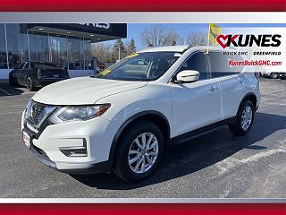 2020 Nissan Rogue SV JN8AT2MV3LW112228 in Milwaukee, WI 4