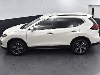2020 Nissan Rogue SV JN8AT2MV2LW121504 in Milwaukee, WI 16