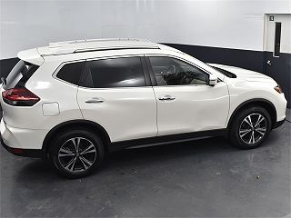 2020 Nissan Rogue SV JN8AT2MV2LW121504 in Milwaukee, WI 18