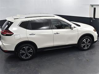 2020 Nissan Rogue SV JN8AT2MV2LW121504 in Milwaukee, WI 19